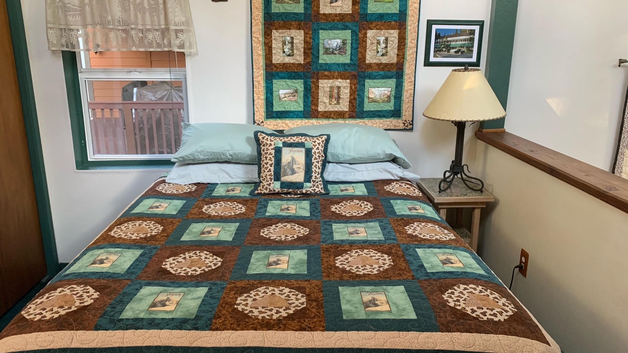 Photo of Bedroom in North Wawona