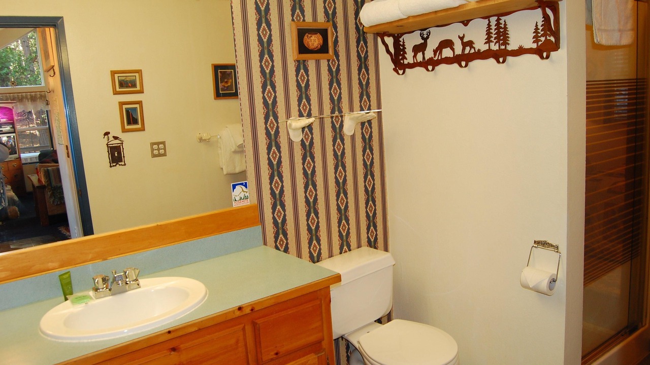 Photo of Bathroom in North Wawona