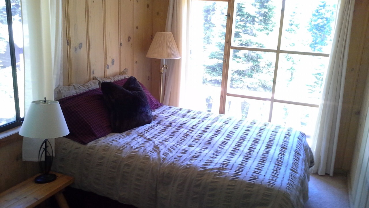 Photo of Outdoor in Tahoma