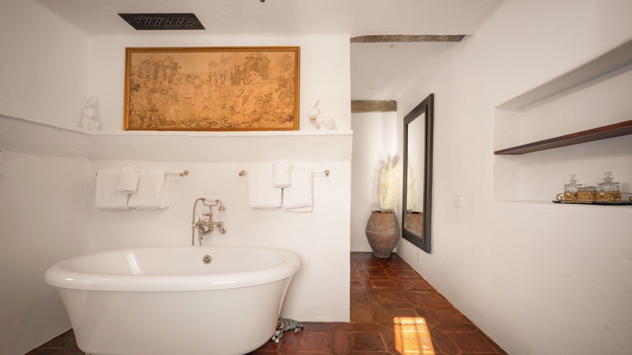 Photo of Bathroom in Montecito
