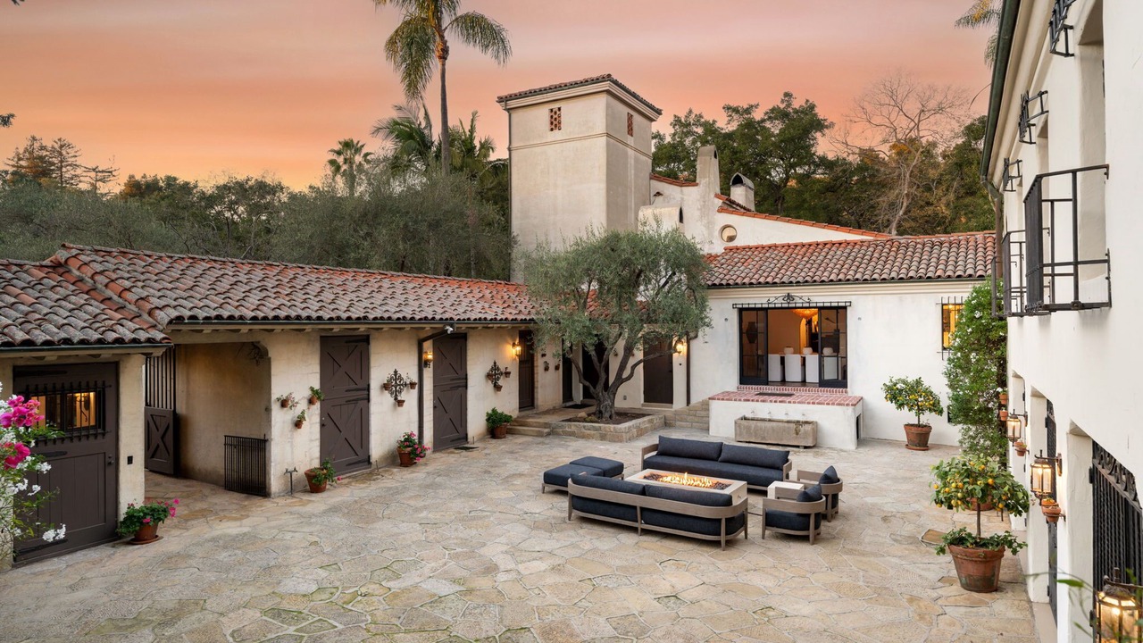 Photo of Patio Balcony in Montecito