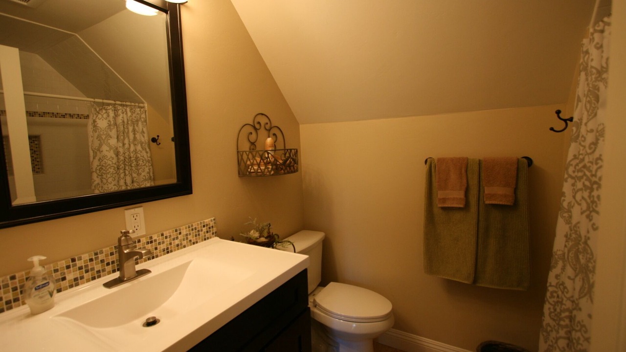 Photo of Bathroom in Fawnskin