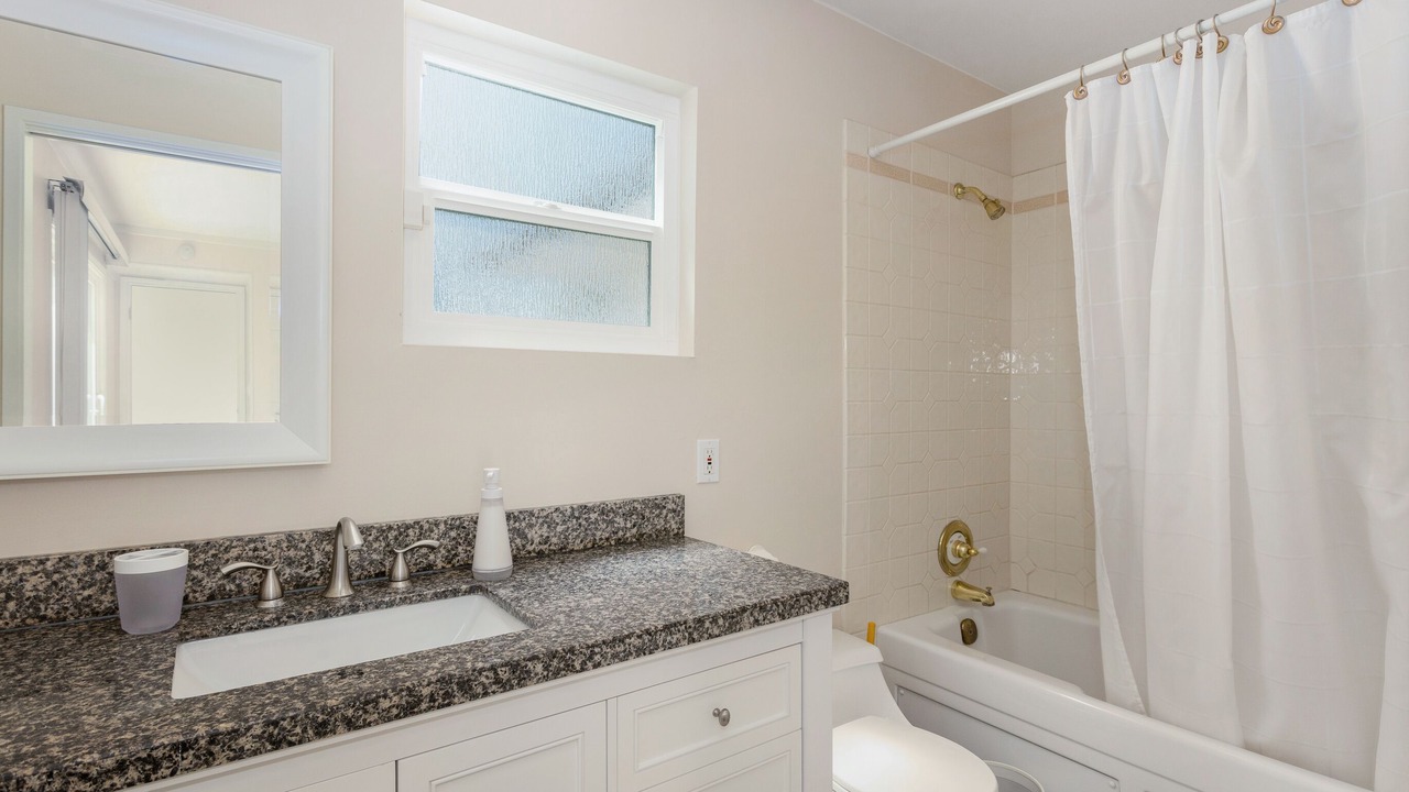 Photo of Bathroom in Laguna Niguel