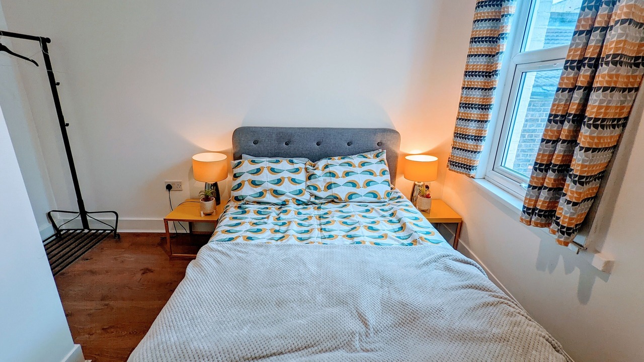 Photo of Bedroom in Stoke Newington