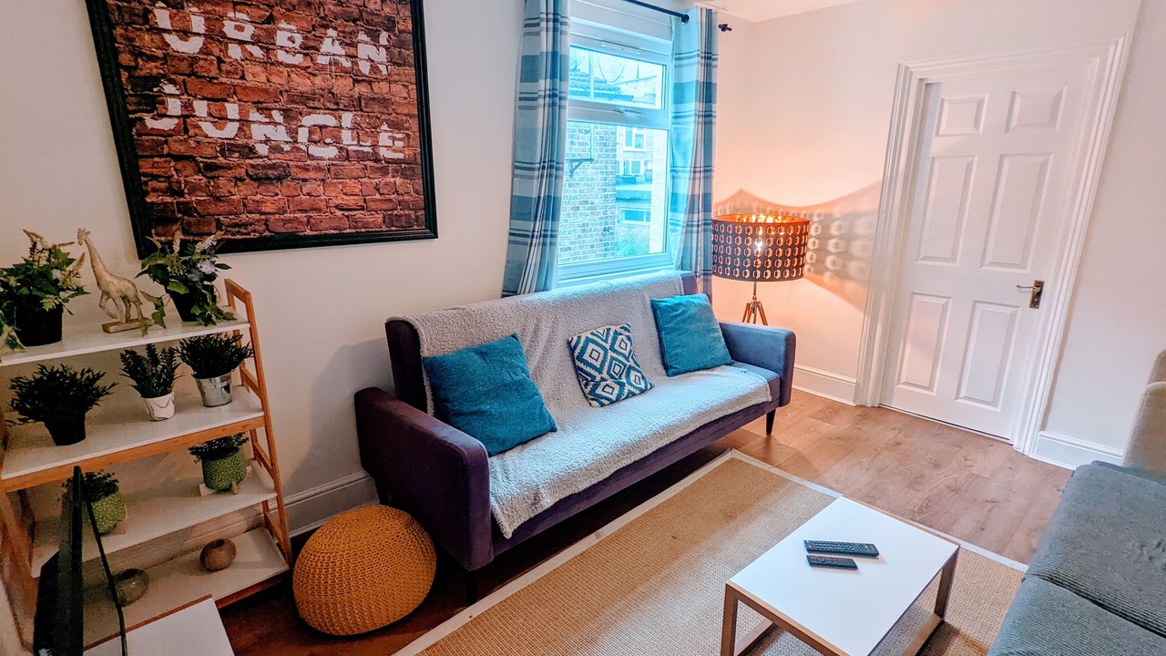 Photo of Livingroom in Stoke Newington