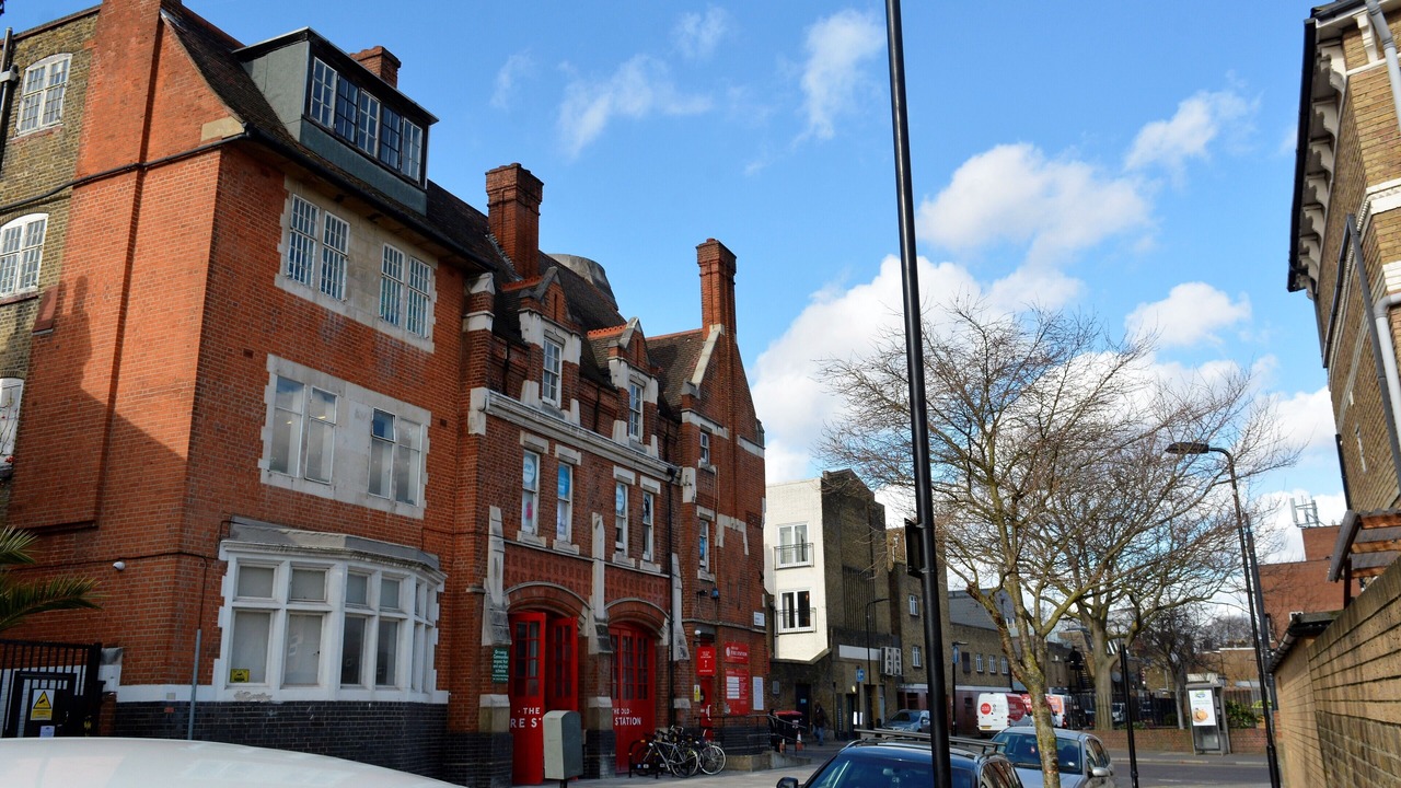 Photo of Others in Stoke Newington