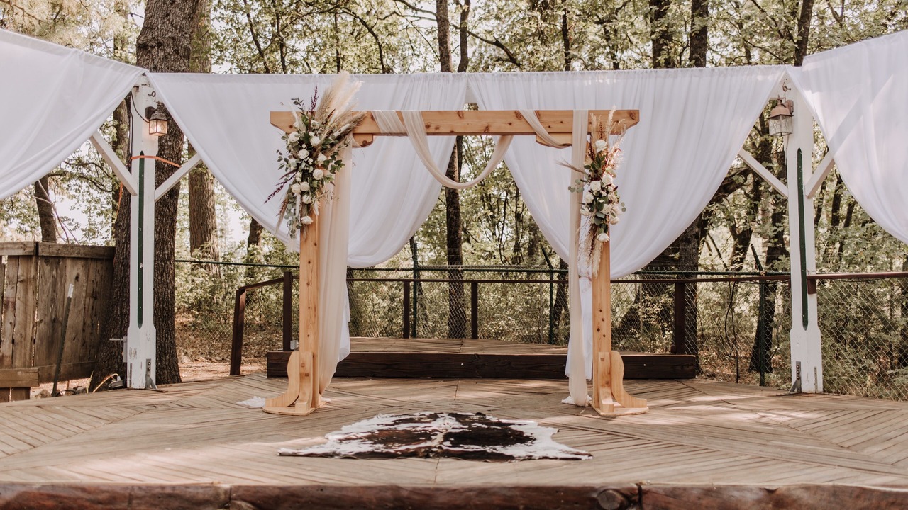 Photo of Outdoor in Avery