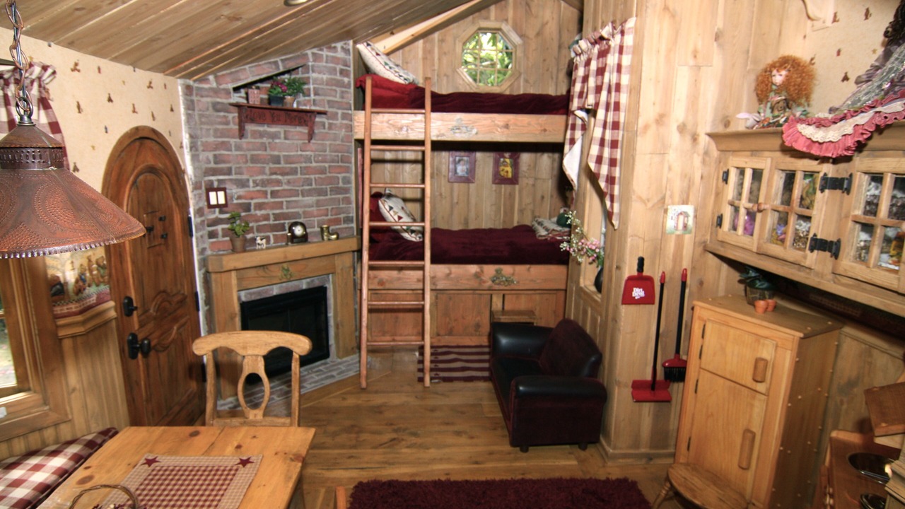 Photo of Livingroom in Valley Village
