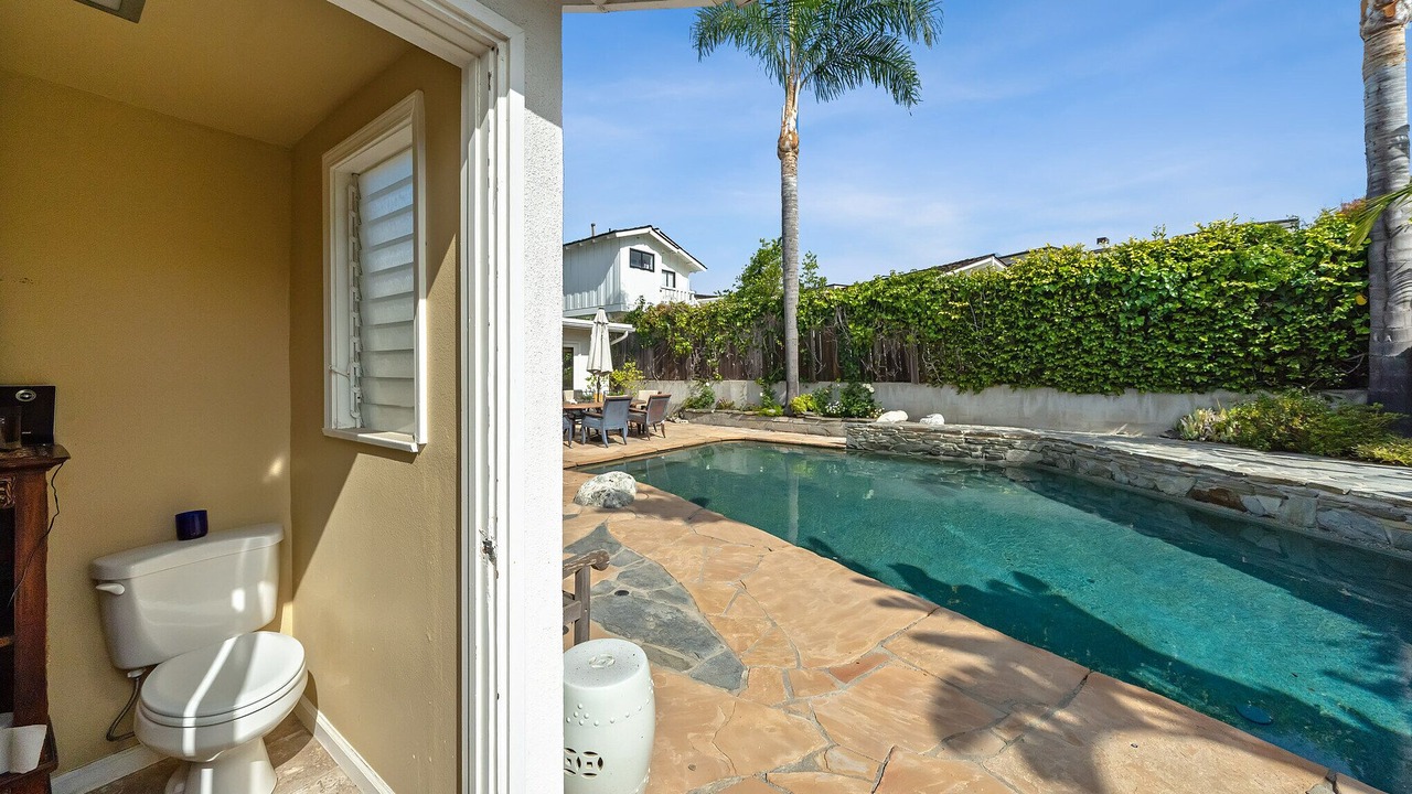 Photo of Bathroom in Corona del Mar