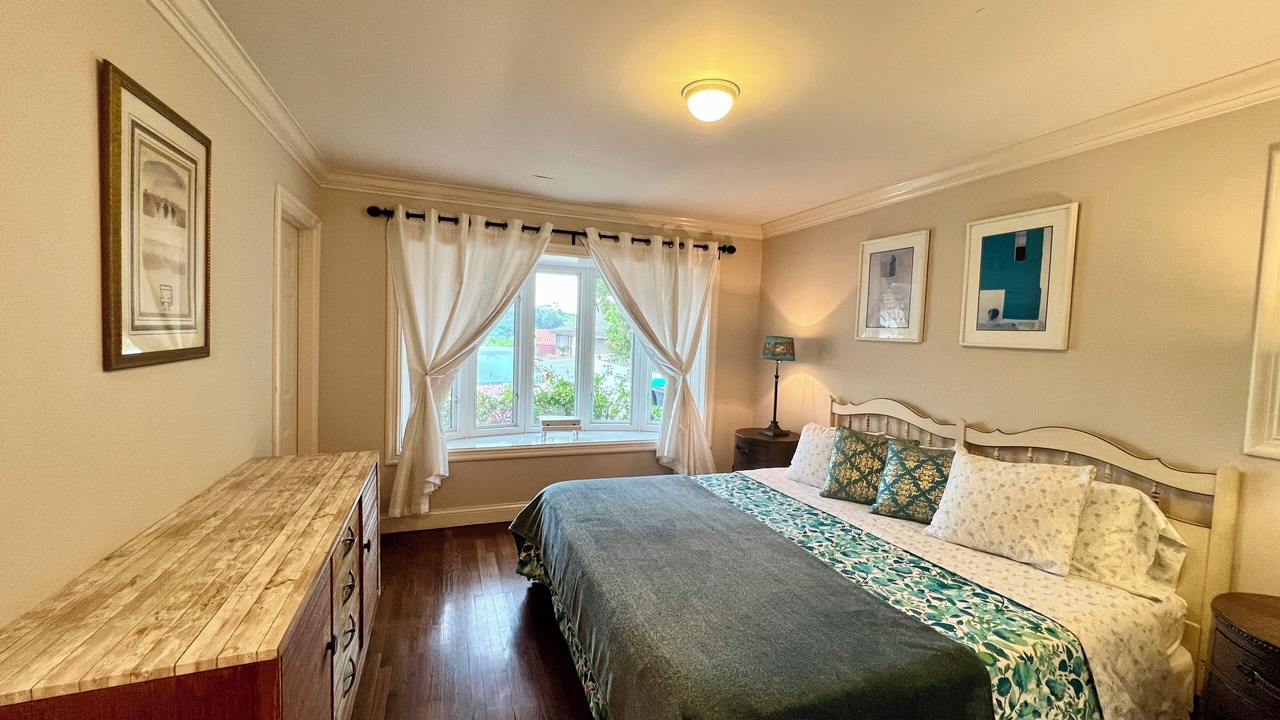 Photo of Bedroom in Monterey Park