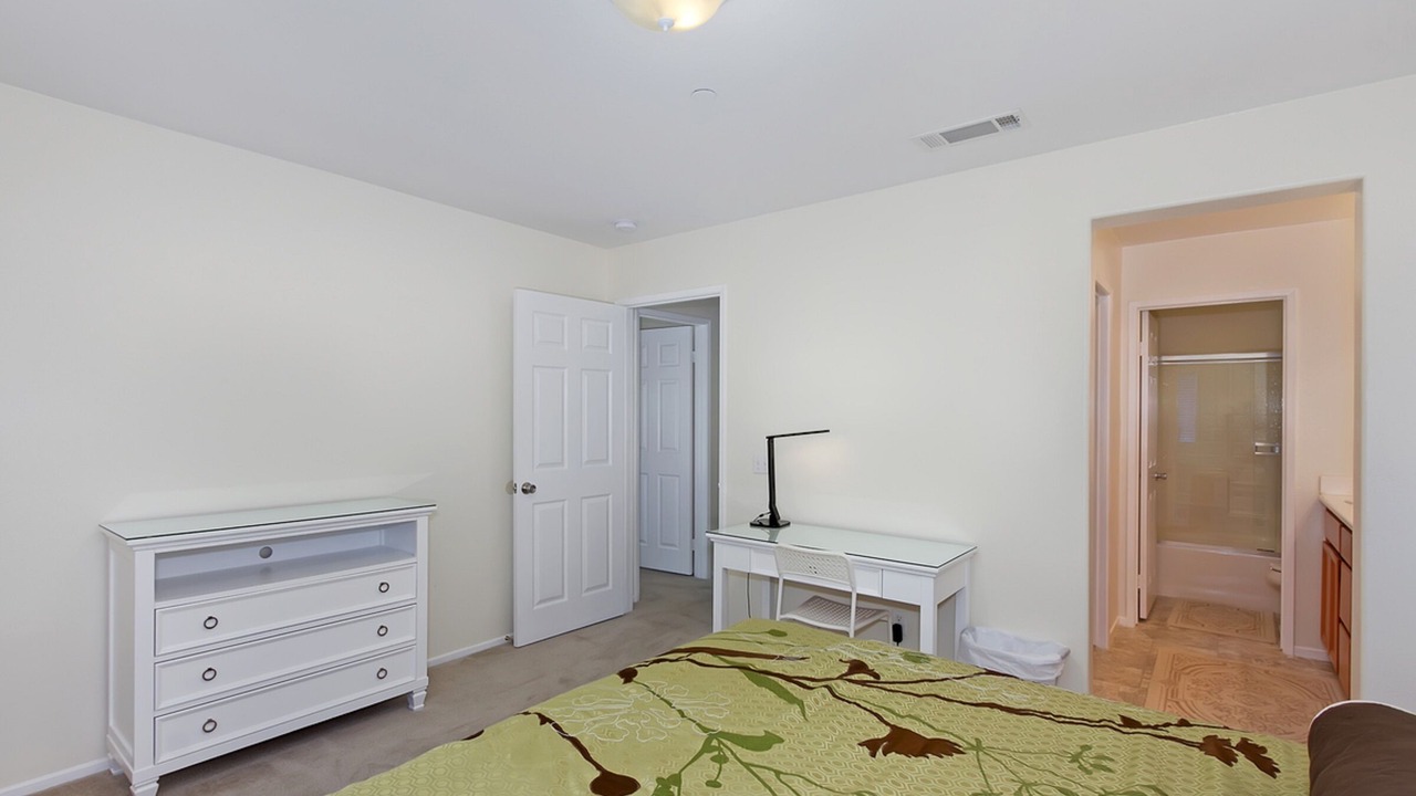 Photo of Bedroom in Riverside
