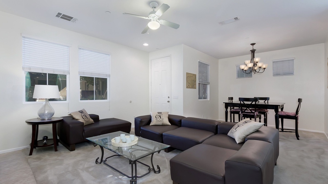 Photo of Livingroom in Riverside
