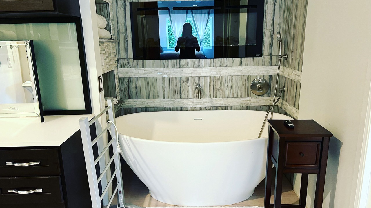 Photo of Bathroom in Shelter Cove