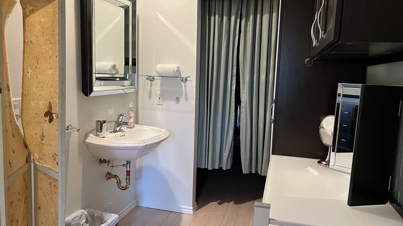 Photo of Bathroom in Shelter Cove