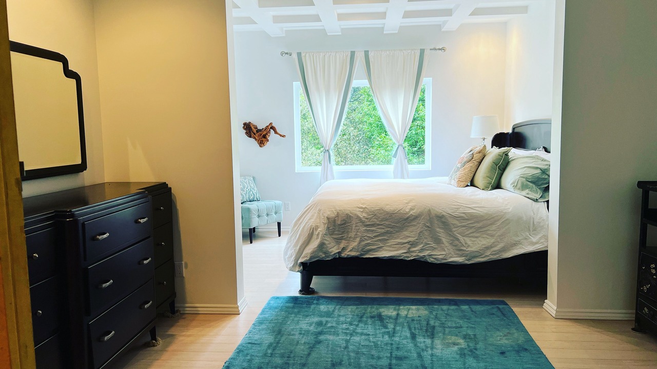 Photo of Bedroom in Shelter Cove