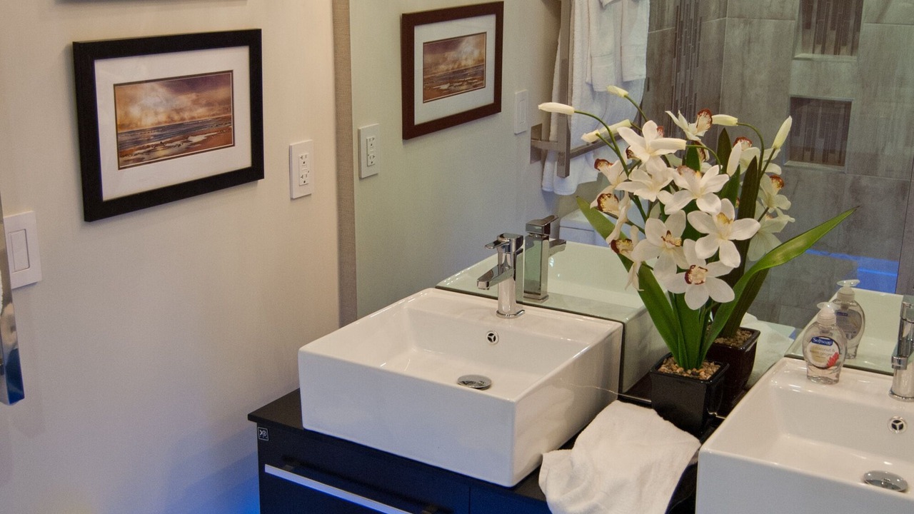 Photo of Bathroom in Southwest Anaheim