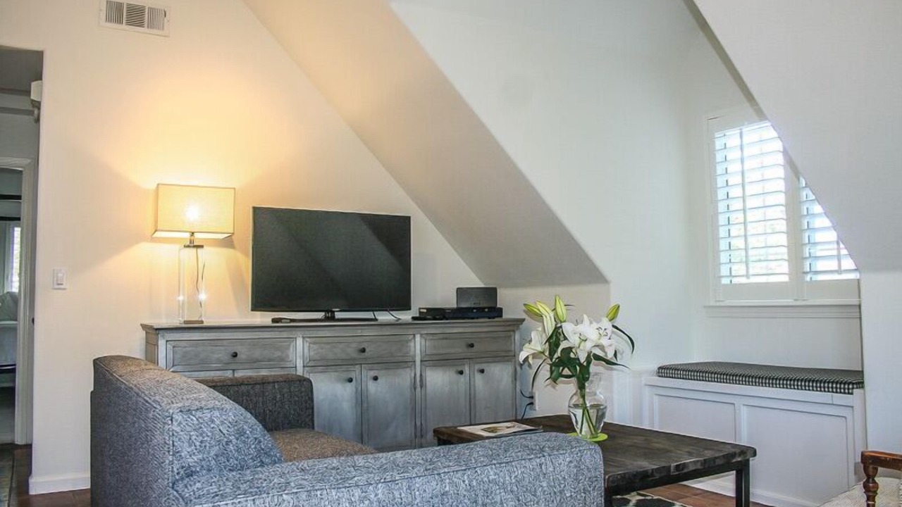 Photo of Livingroom in St. Helena