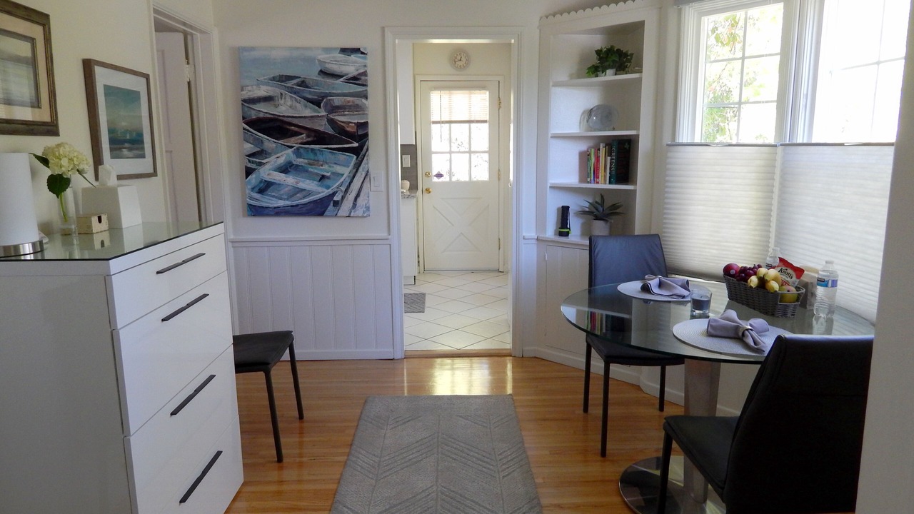 Photo of Bedroom in Valley Village