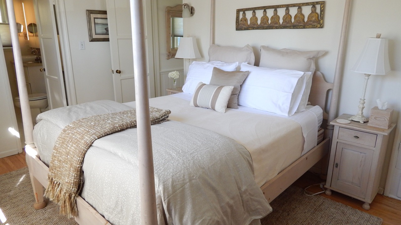 Photo of Bedroom in Valley Village