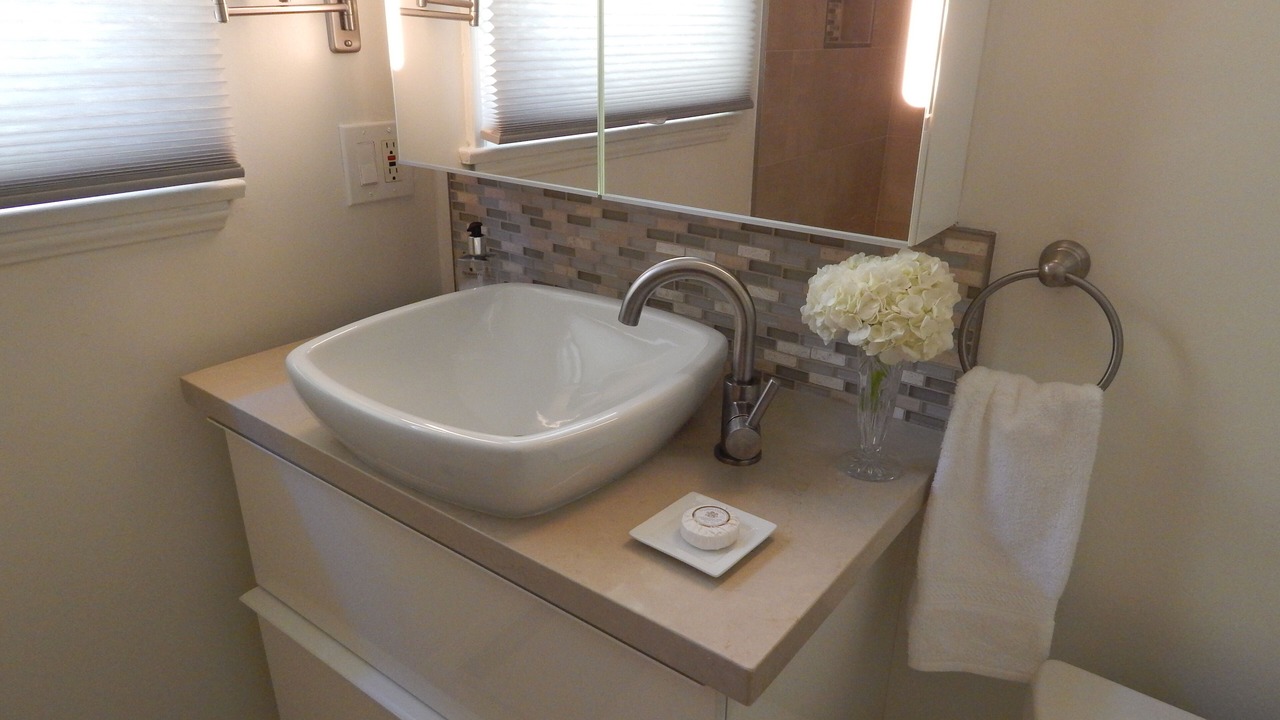 Photo of Bathroom in Valley Village