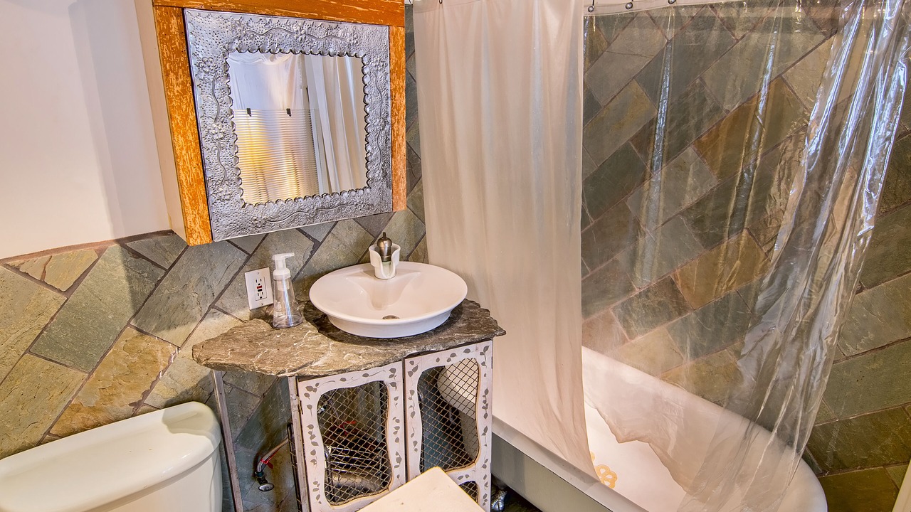 Photo of Bathroom in Beverly Grove