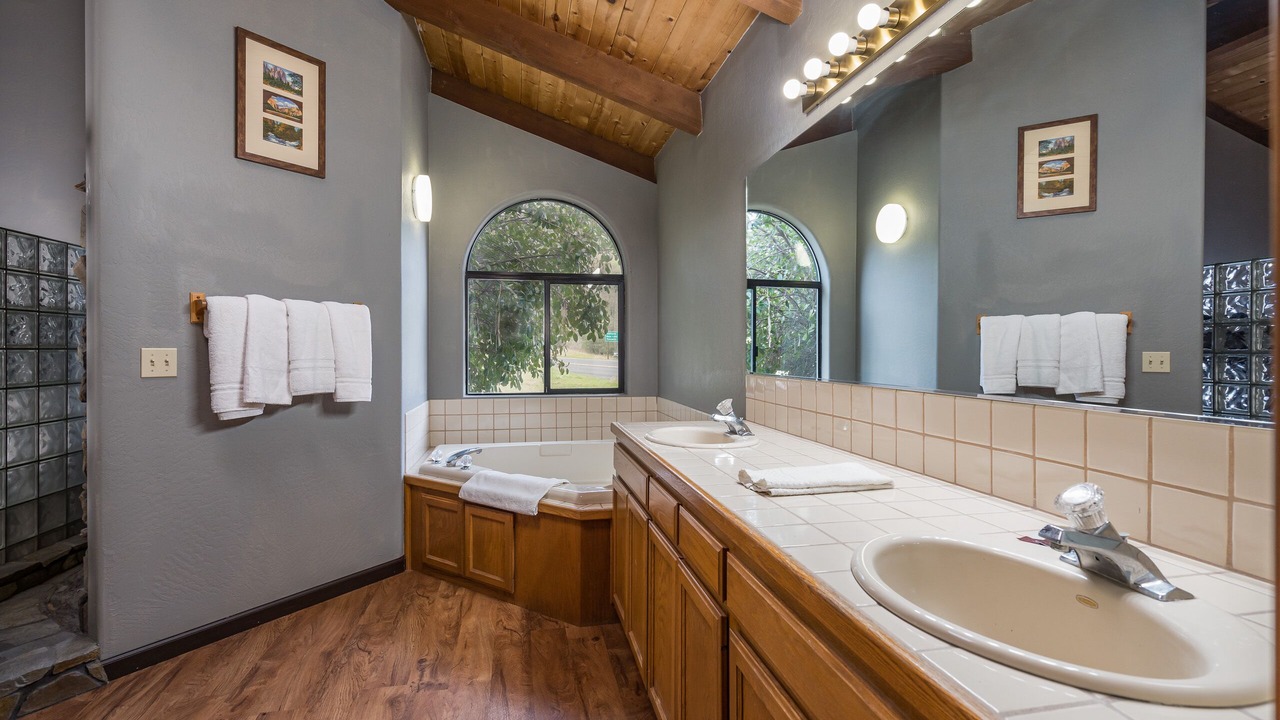 Photo of Bathroom in Coarsegold