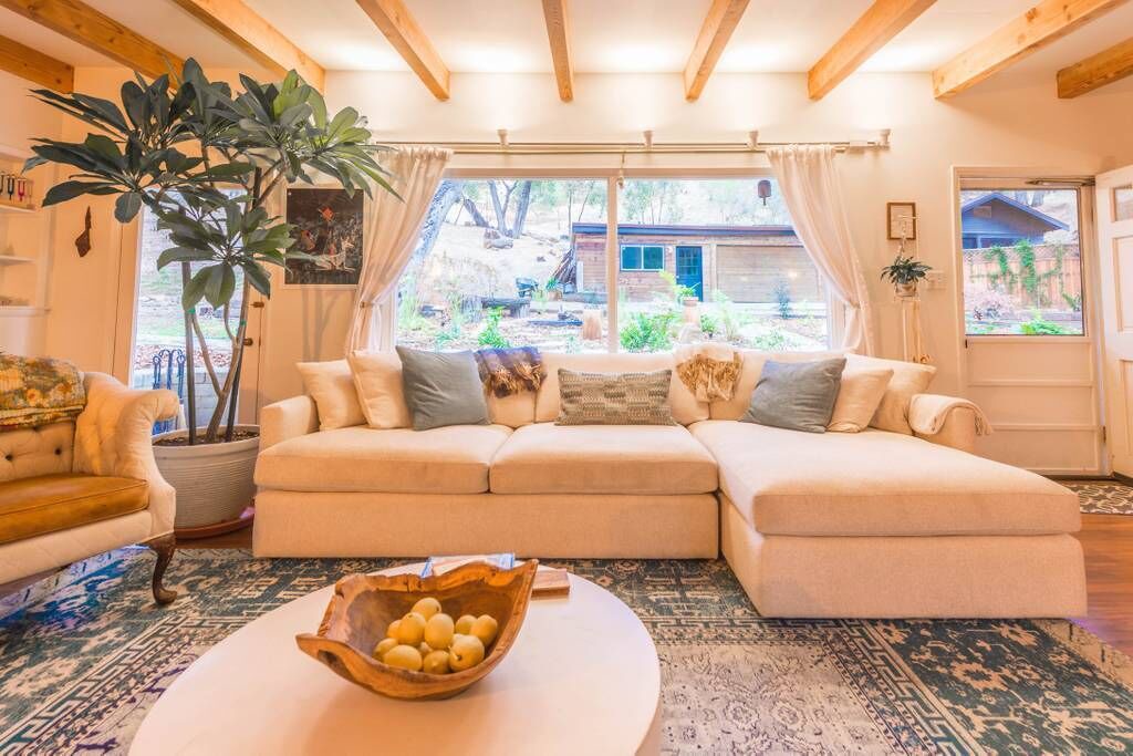 Photo of Livingroom in Topanga