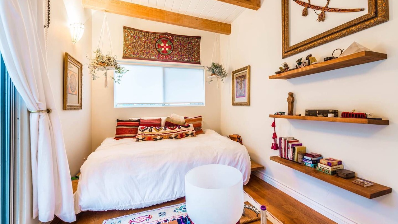 Photo of Bedroom in Topanga