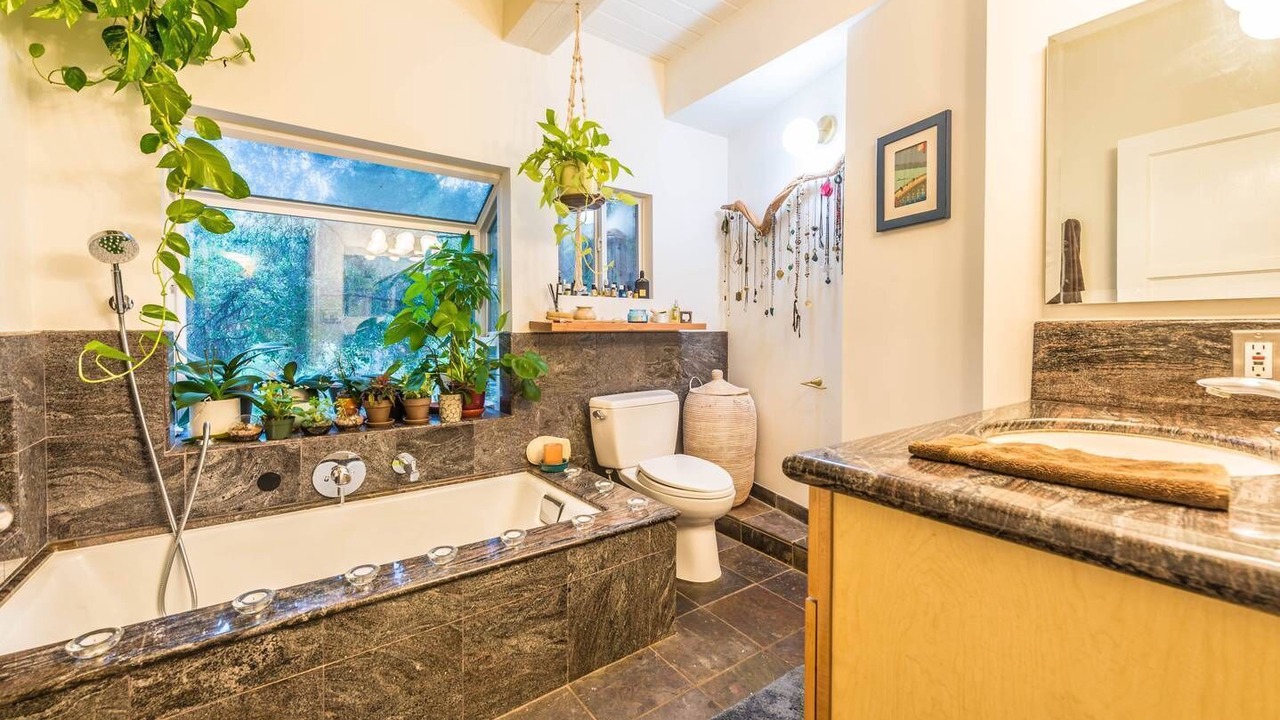 Photo of Bathroom in Topanga