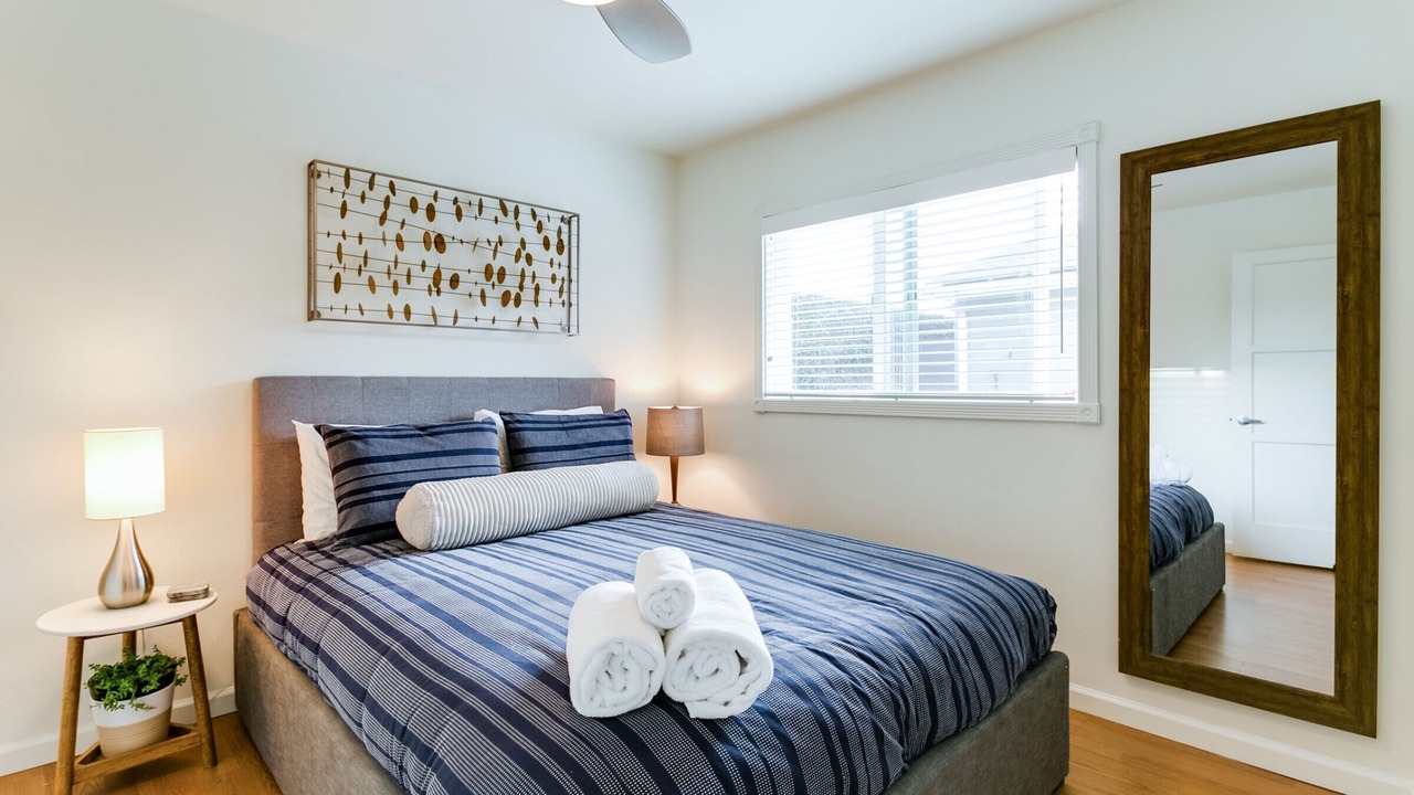 Photo of Bedroom in Mar Vista