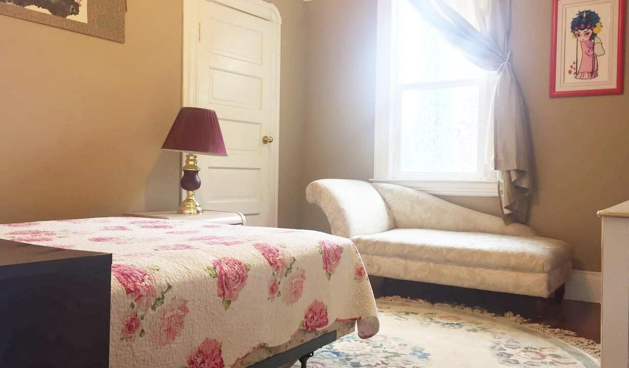 Photo of Bedroom in Monrovia