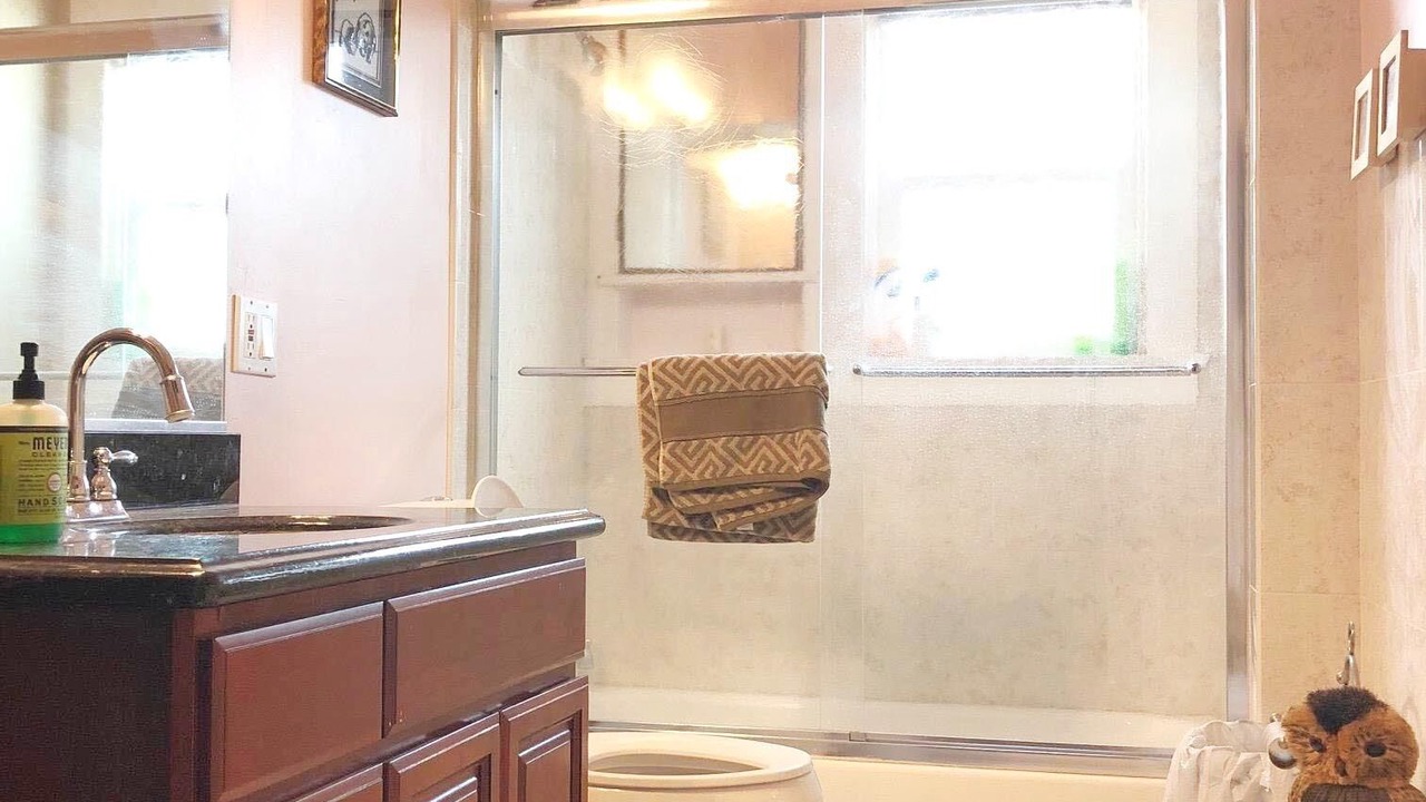 Photo of Bathroom in Monrovia