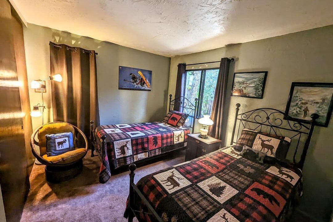 Photo of Bedroom in Big Bear Lake