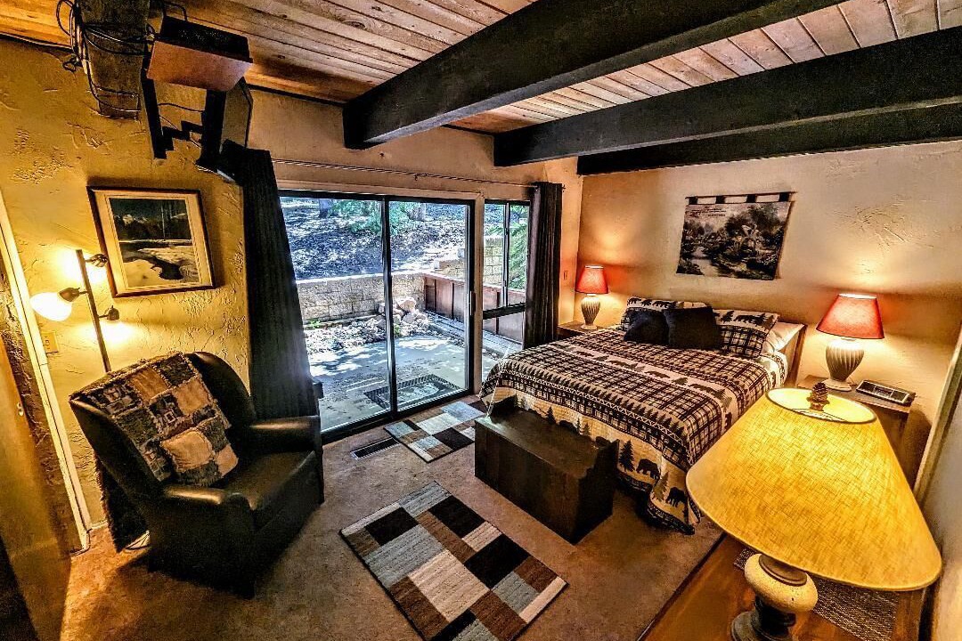 Photo of Bedroom in Big Bear Lake