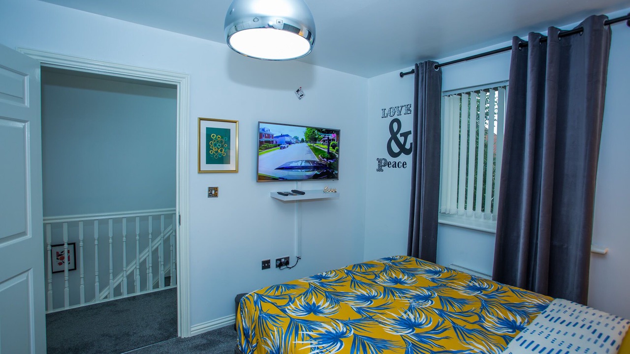Photo of Bedroom in Thamesmead