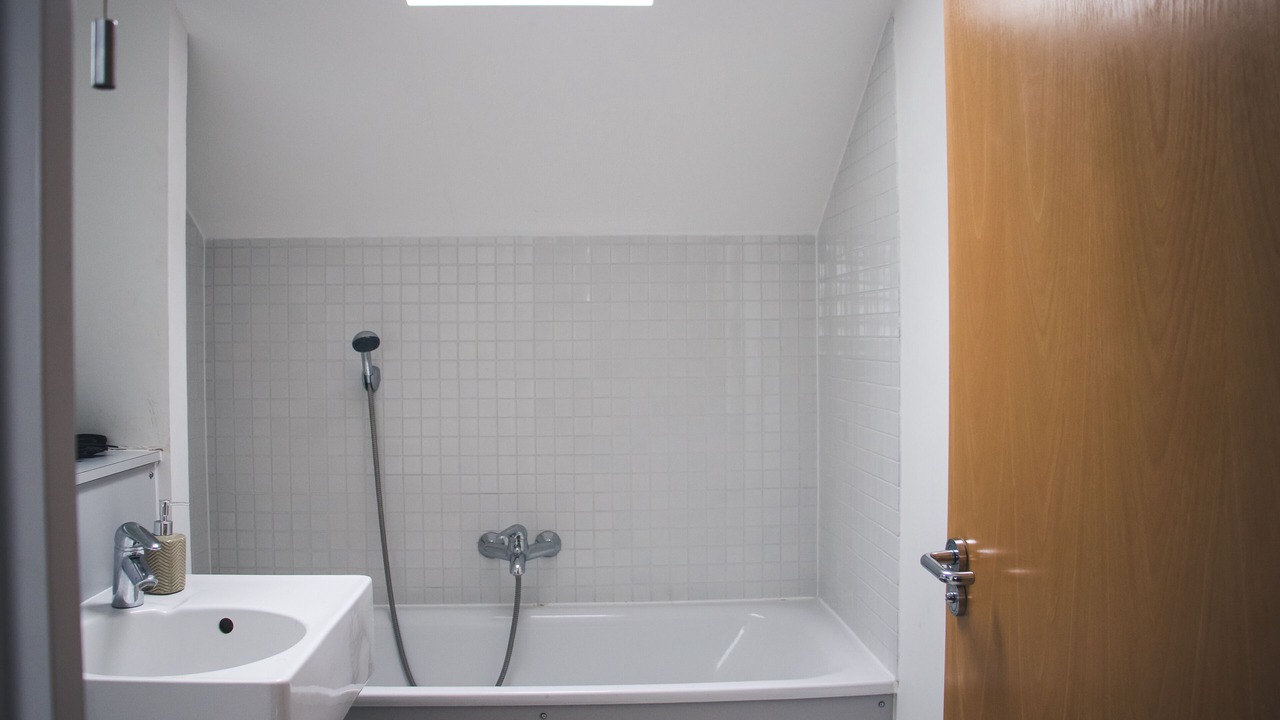 Photo of Bathroom in North Woolwich