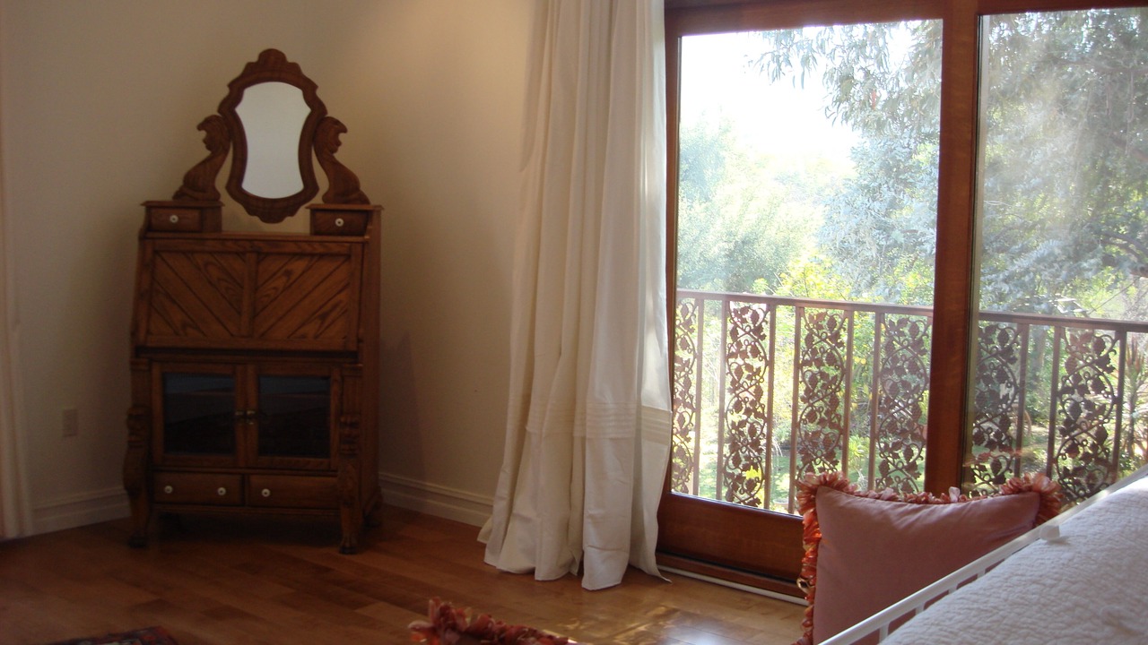 Photo of Bedroom in Tarzana