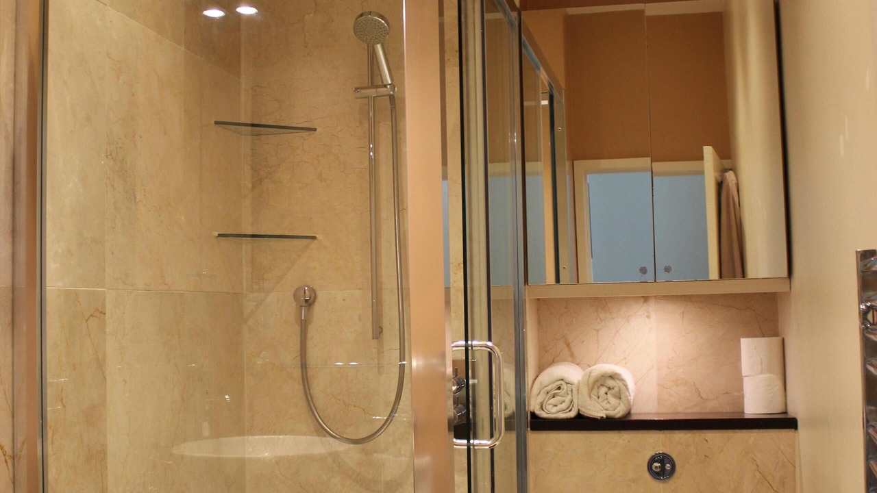 Photo of Bathroom in Larkhall