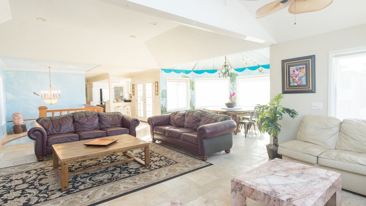 Photo of Bedroom in Oxnard Shores