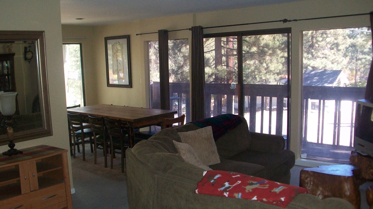 Photo of Livingroom in Wrightwood