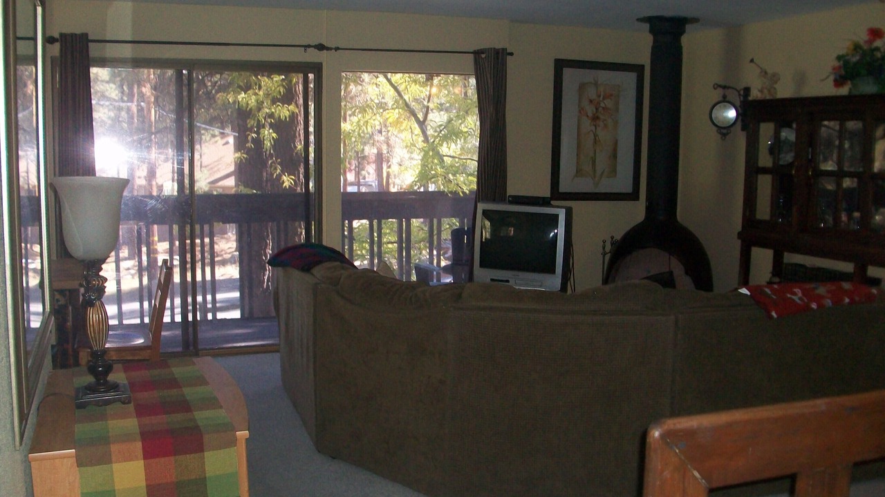 Photo of Livingroom in Wrightwood