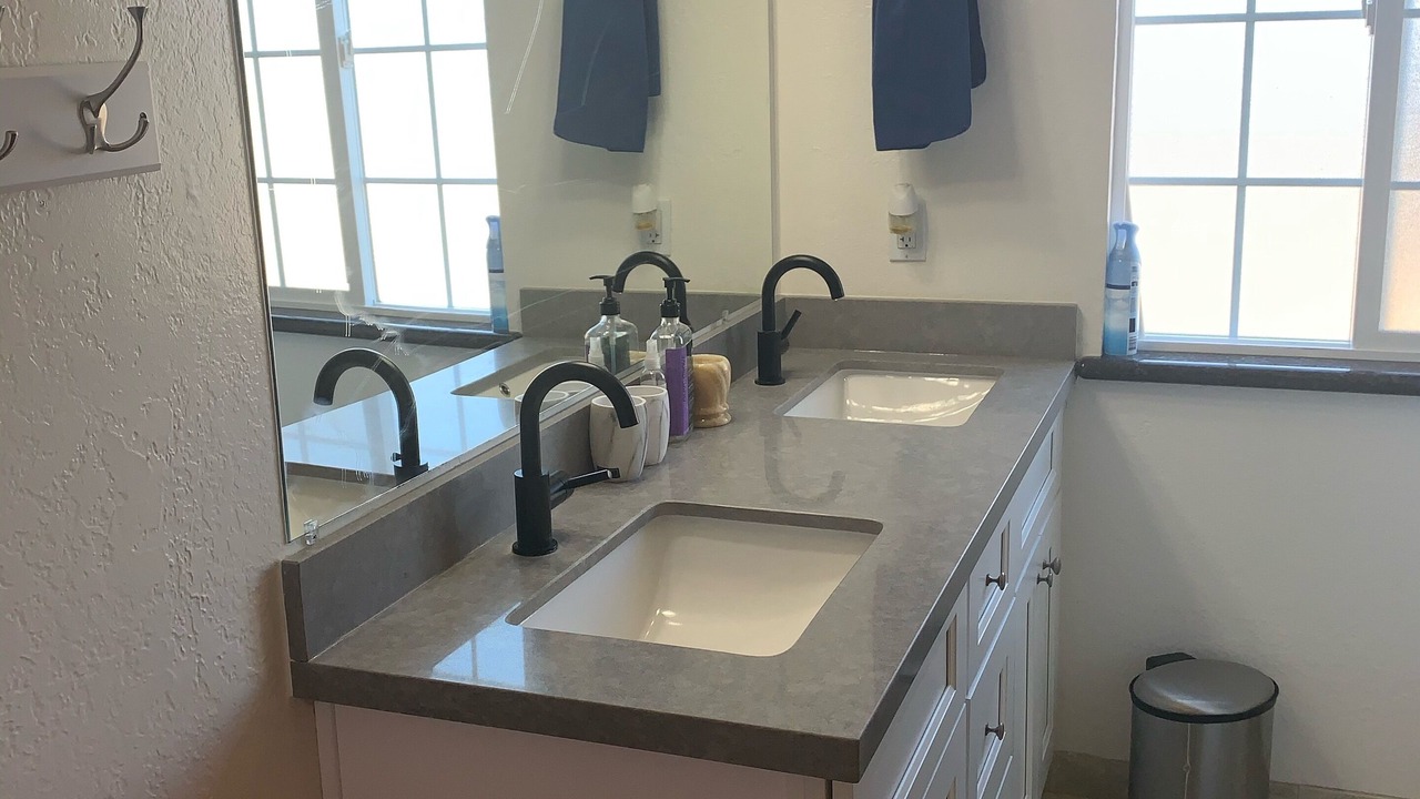 Photo of Bathroom in Seaside