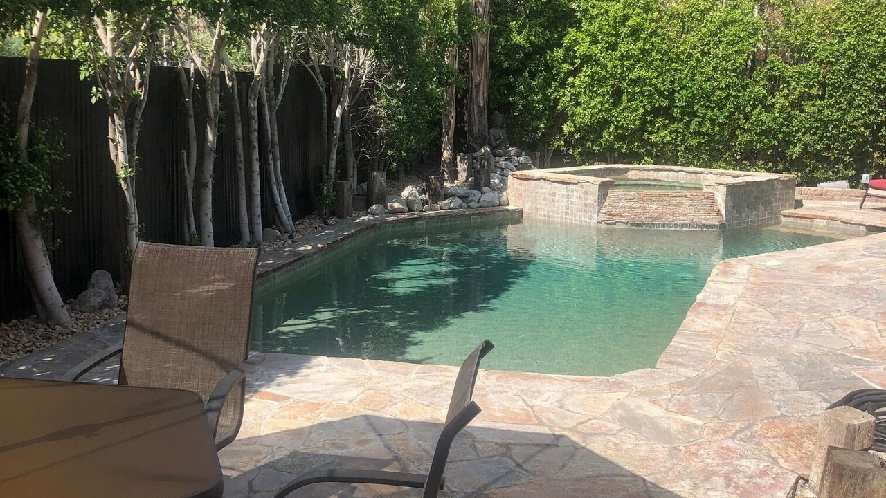 Photo of Outdoor in Warm Sands