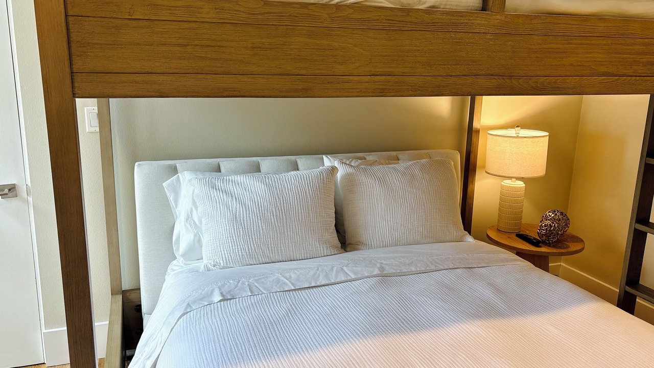 Photo of Bedroom in Marina Peninsula