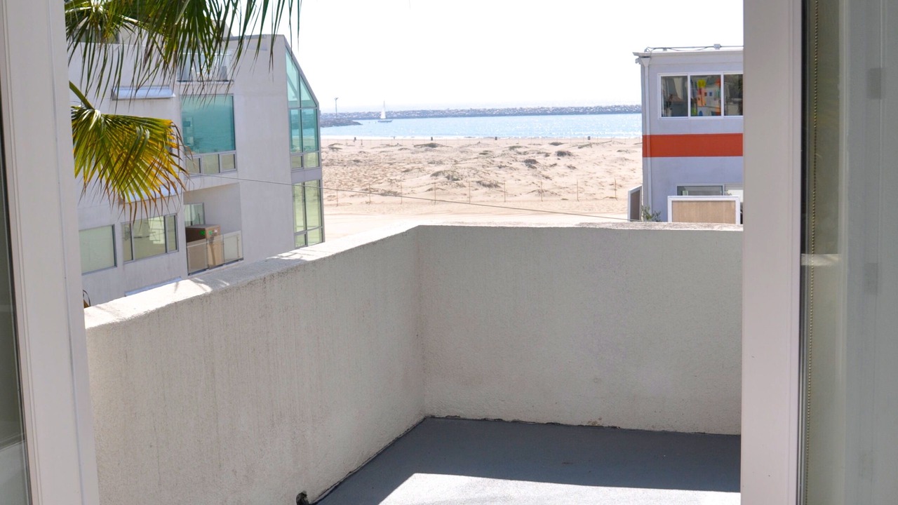 Photo of Patio Balcony in Marina Peninsula