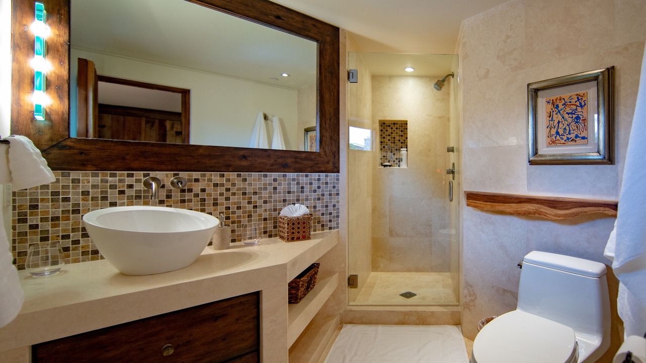 Photo of Bathroom in Olde Solana Beach