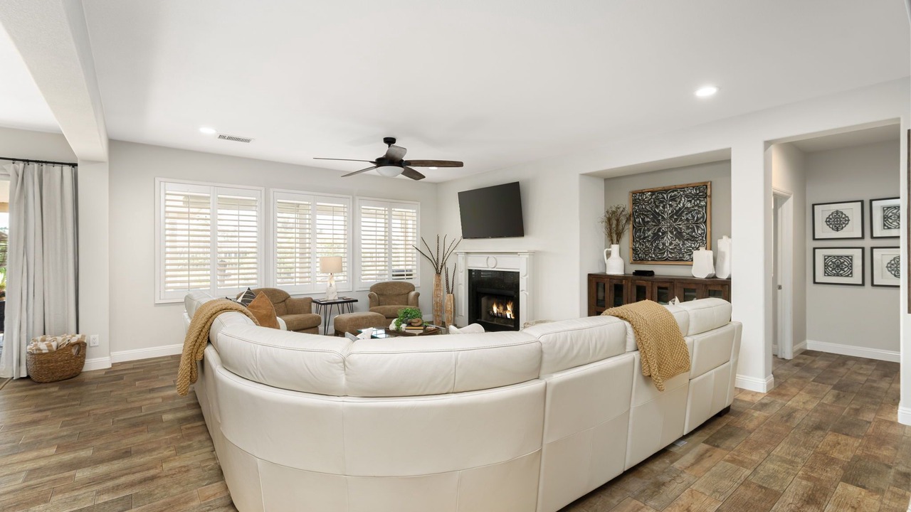 Photo of Livingroom in Indio