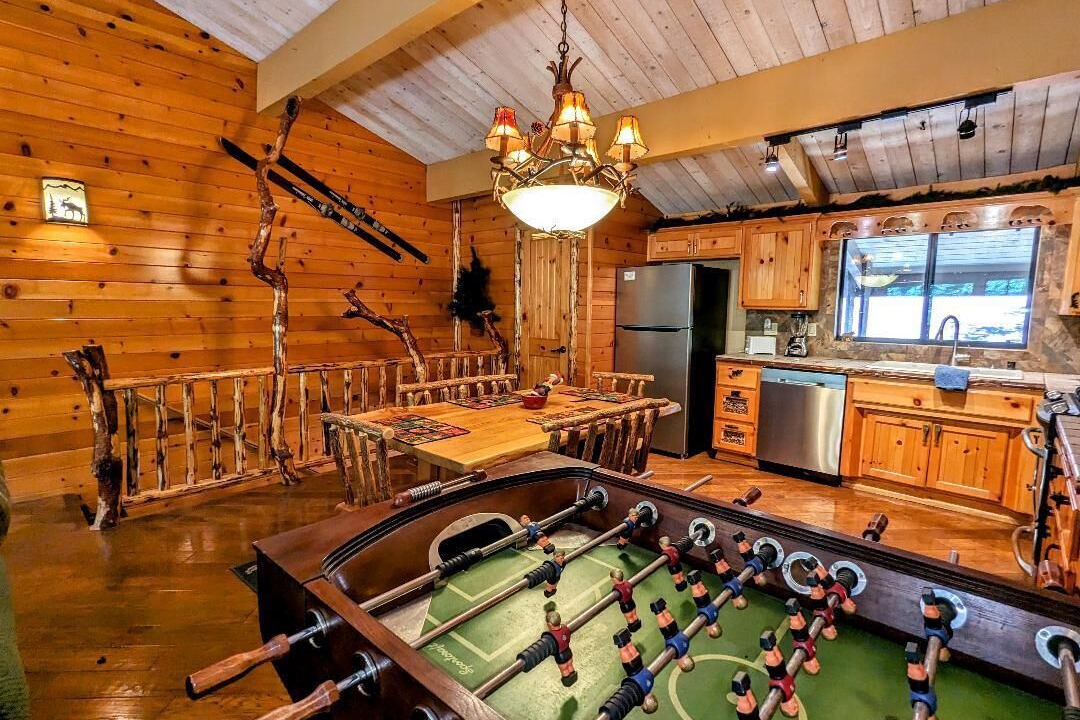 Photo of Bedroom in Big Bear Lake