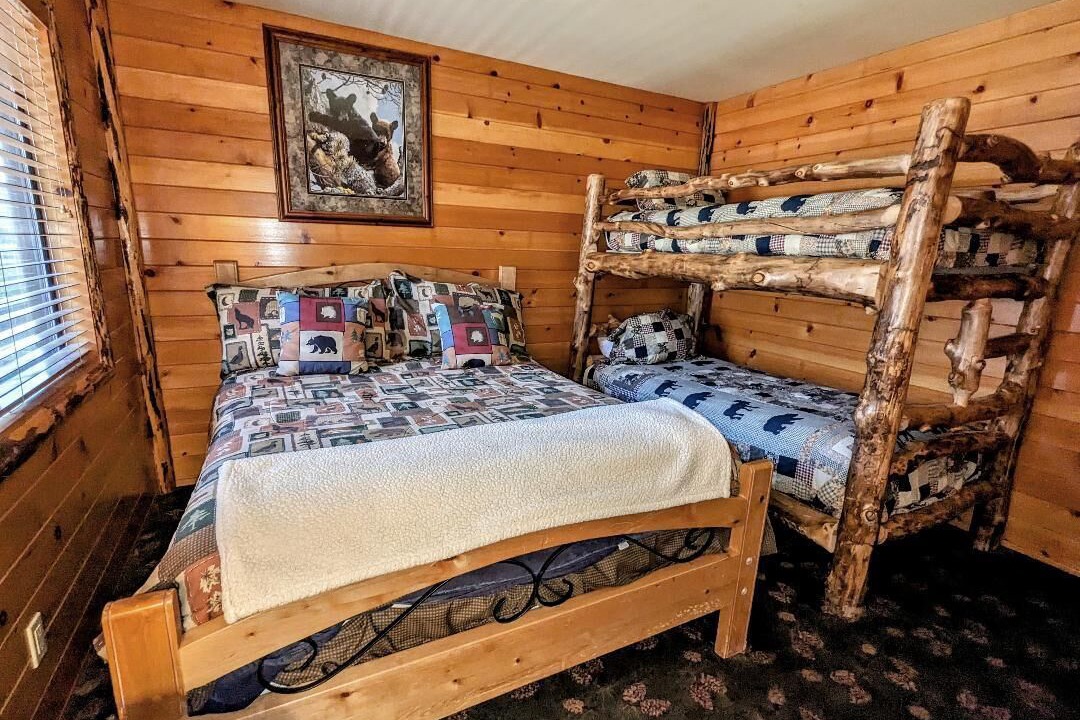Photo of Bedroom in Big Bear Lake