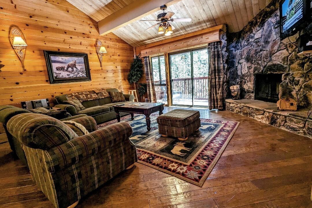 Photo of Livingroom in Big Bear Lake